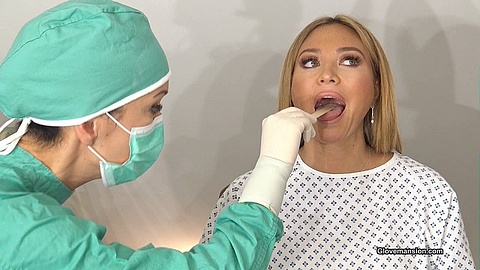 Full medical exam with Natalia Forrest stage1